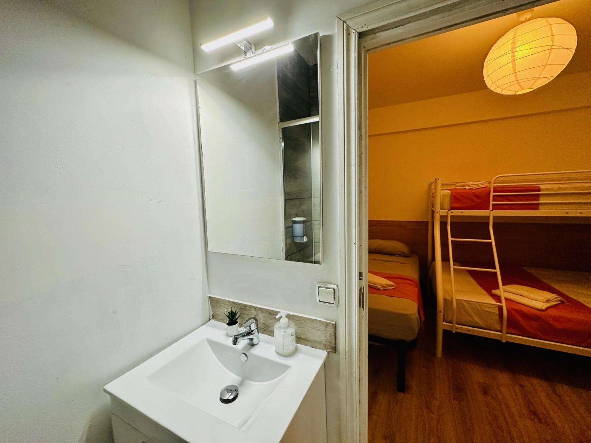 Rooms In Madrid Downtown Buitenkant foto