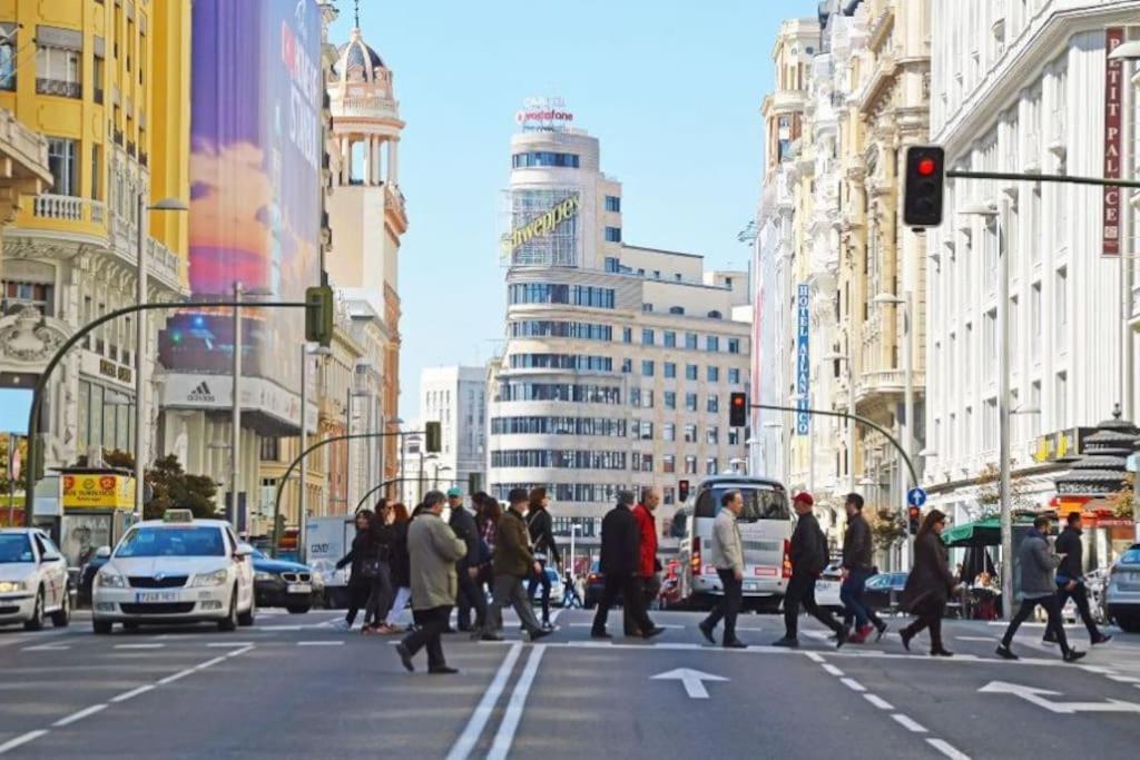 Rooms In Madrid Downtown Buitenkant foto