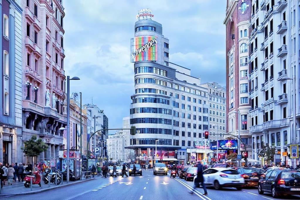 Rooms In Madrid Downtown Buitenkant foto